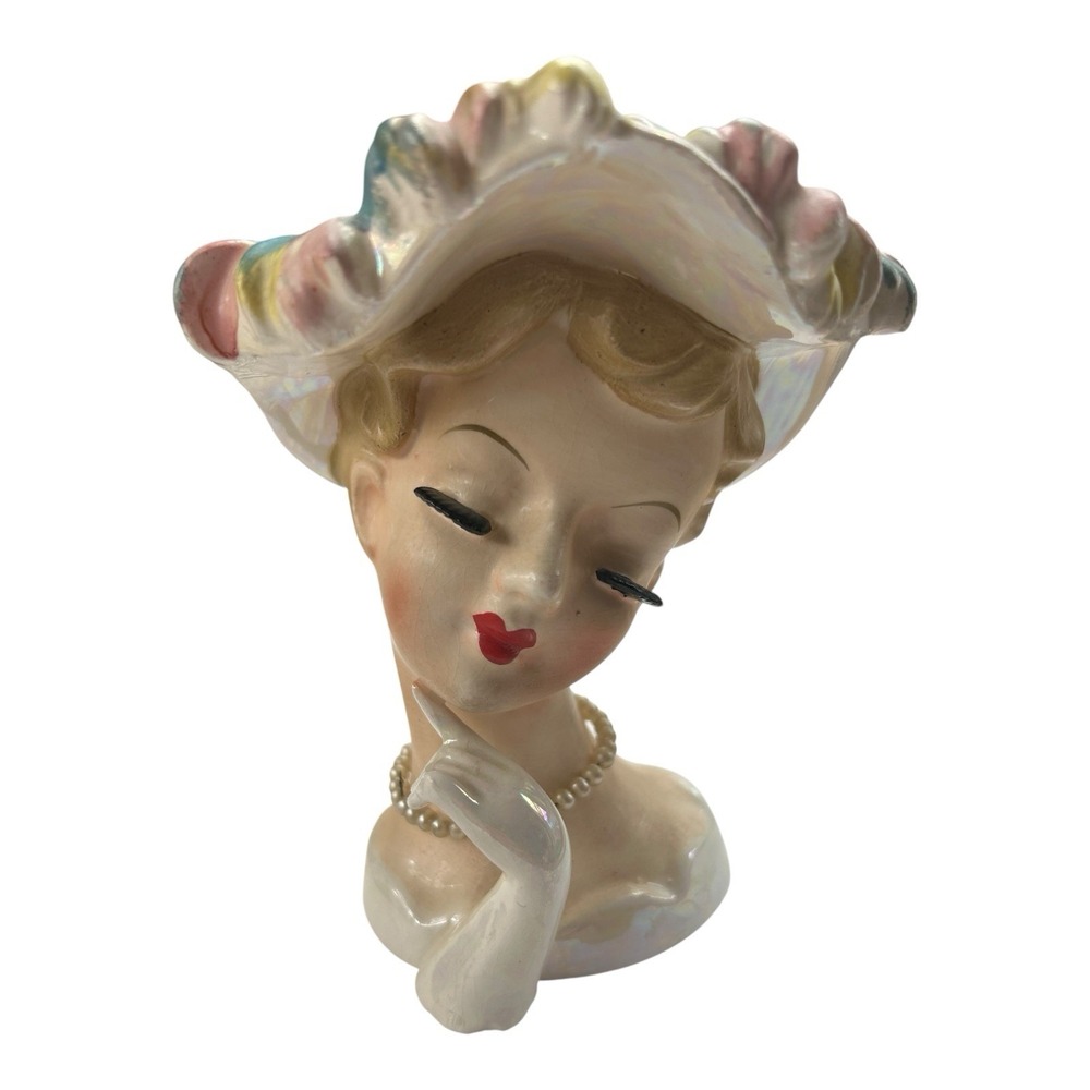 Lefton Head Vase Woman Hat Red‎ Lips White Hat 1843 With Pearl Necklace Vintage